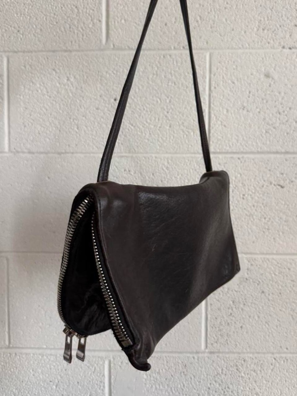 Incarnation Leather Shoulder Bag in Dark Brown